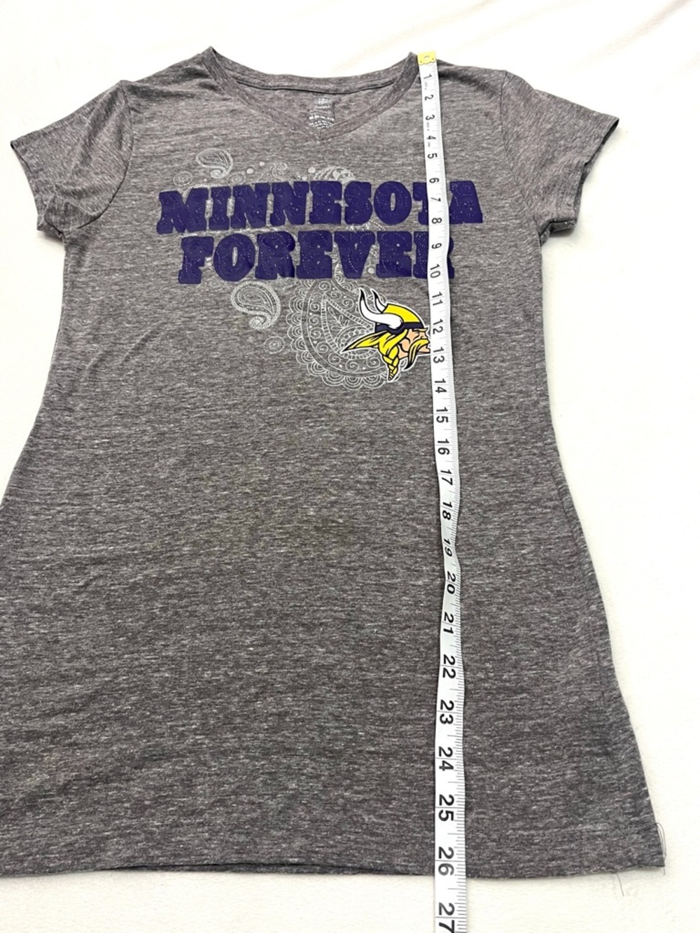 Minnesota Vikings “Minnesota Forever” Gray Purple V-Neck Youth Teen Tee T-Shirt - Picture 9 of 16
